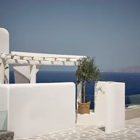 Arcs & Residences מלון 3*