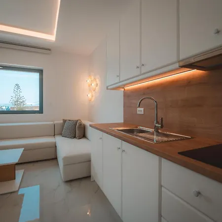 호텔 Arcs & Residences 3*