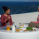 ホテル Arcs & Residences Mykonos Town