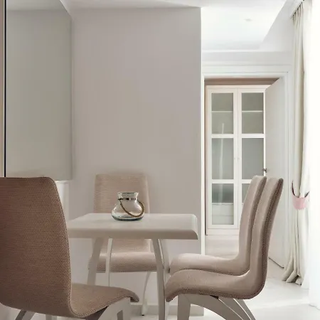 Arcs & Residences Hotell 3*